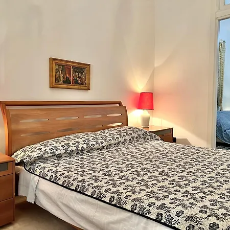 Apartment Lovingenoa Prione Genoa